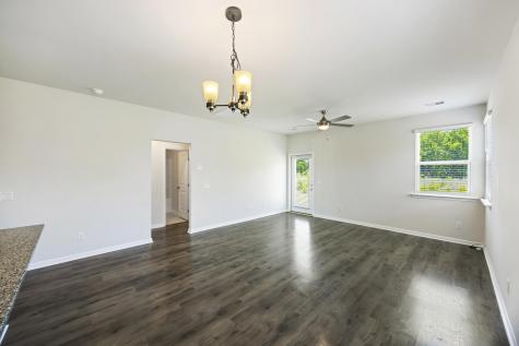 1326 Warrens Way Manning SC 29102