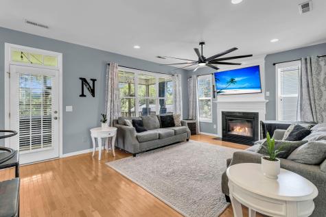 2282 Sandy Point Lane Mount Pleasant SC 29466