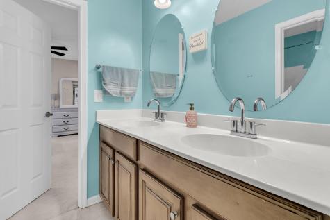 2282 Sandy Point Lane Mount Pleasant SC 29466