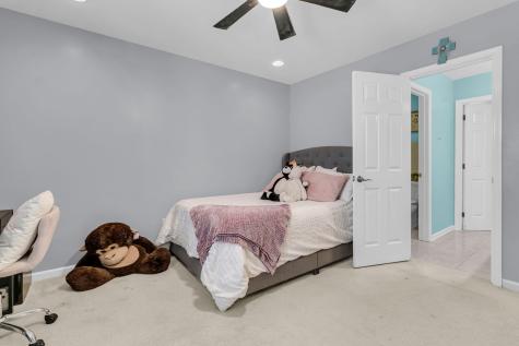 2282 Sandy Point Lane Mount Pleasant SC 29466