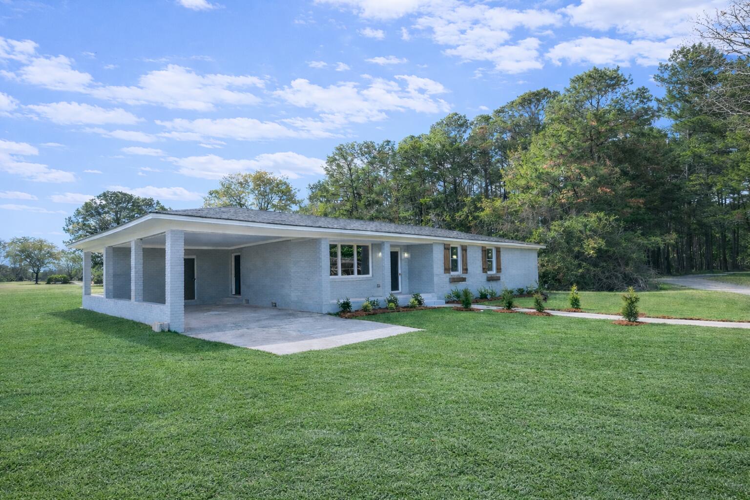 1142 Pearson Road Manning SC 29102