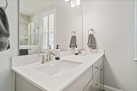 645 Blueway Avenue Summerville SC 29486