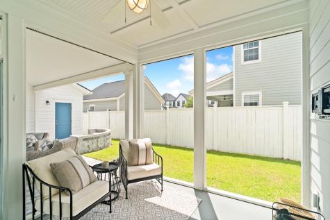 645 Blueway Avenue Summerville SC 29486