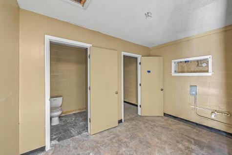 530 S Church Street Lake City SC 29560