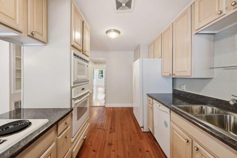 184 Wentworth Charleston SC 29401