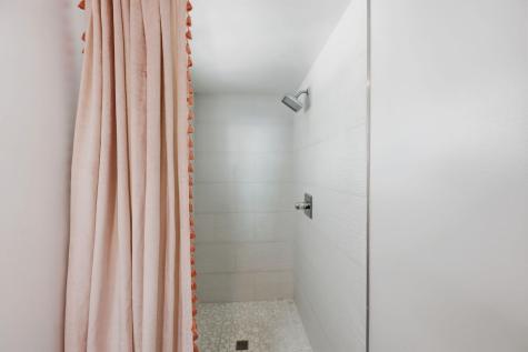 184 Wentworth Charleston SC 29401