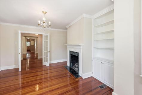 184 Wentworth Charleston SC 29401