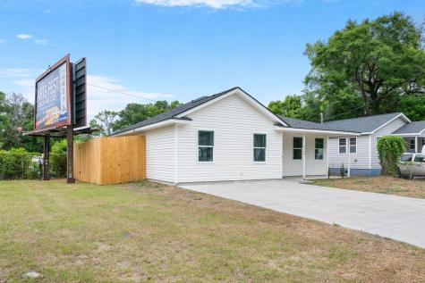 2664 Harvey Avenue North Charleston SC 29405