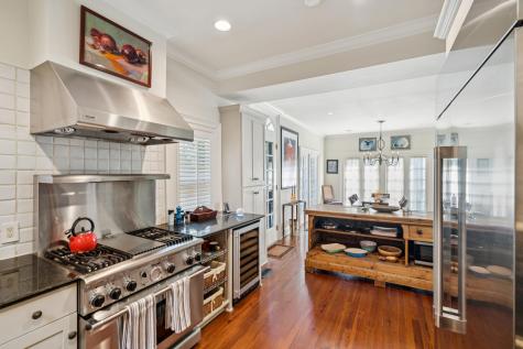16 Water Street Charleston SC 29401
