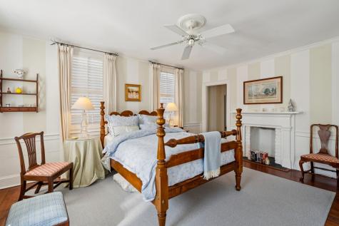 16 Water Street Charleston SC 29401