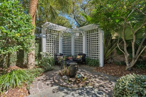 16 Water Street Charleston SC 29401