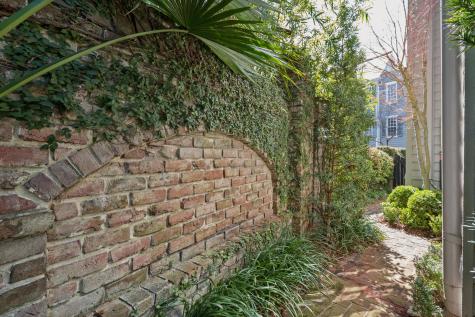 16 Water Street Charleston SC 29401