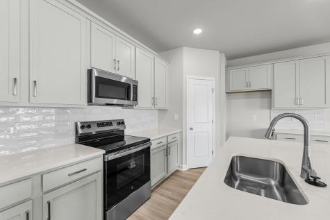 4022 Lemon Grass Lane Ravenel SC 29470
