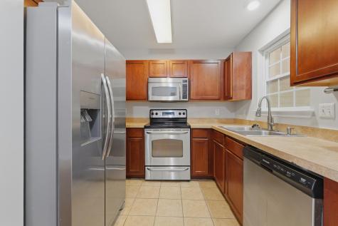 464 Doane Way Wando SC 29492