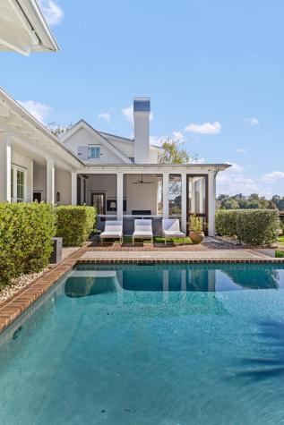 180 Ithecaw Creek Street Charleston SC 29492