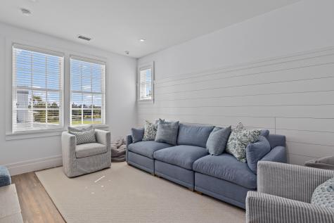 180 Ithecaw Creek Street Charleston SC 29492