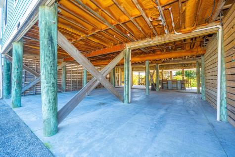 909 E Arctic Avenue Folly Beach SC 29439