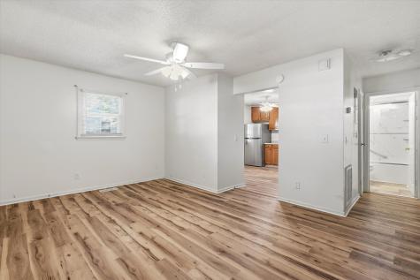 4728 Mixson Avenue North Charleston SC 29405