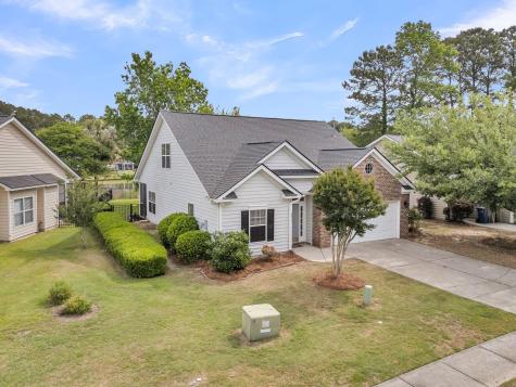 4972 Franconia Drive Summerville SC 29485