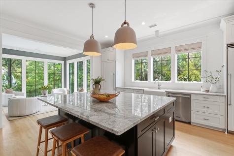 924 Pitt Street Mount Pleasant SC 29464