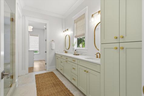 924 Pitt Street Mount Pleasant SC 29464