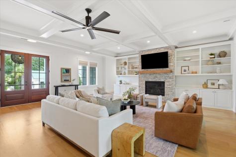 924 Pitt Street Mount Pleasant SC 29464