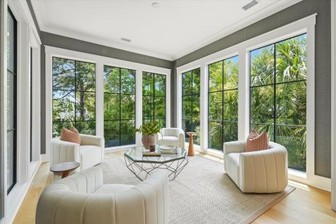 924 Pitt Street Mount Pleasant SC 29464