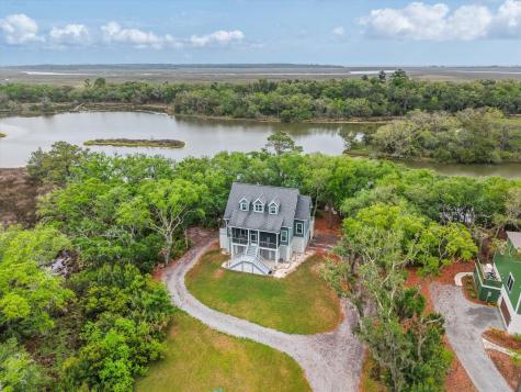 22 E Vista Boulevard Saint Helena Island SC 29920