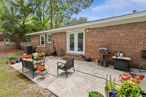 1851 Gippy Lane Charleston SC 29407