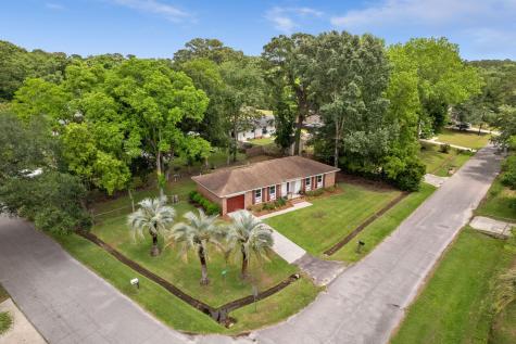 1851 Gippy Lane Charleston SC 29407
