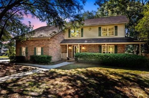17 Plantation Circle Summerville SC 29485