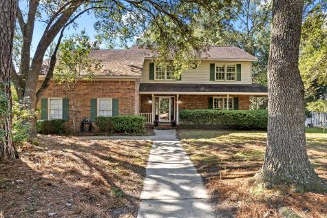17 Plantation Circle Summerville SC 29485