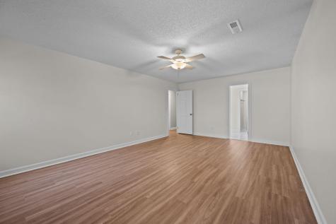 17 Plantation Circle Summerville SC 29485