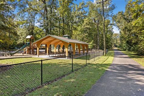 17 Plantation Circle Summerville SC 29485