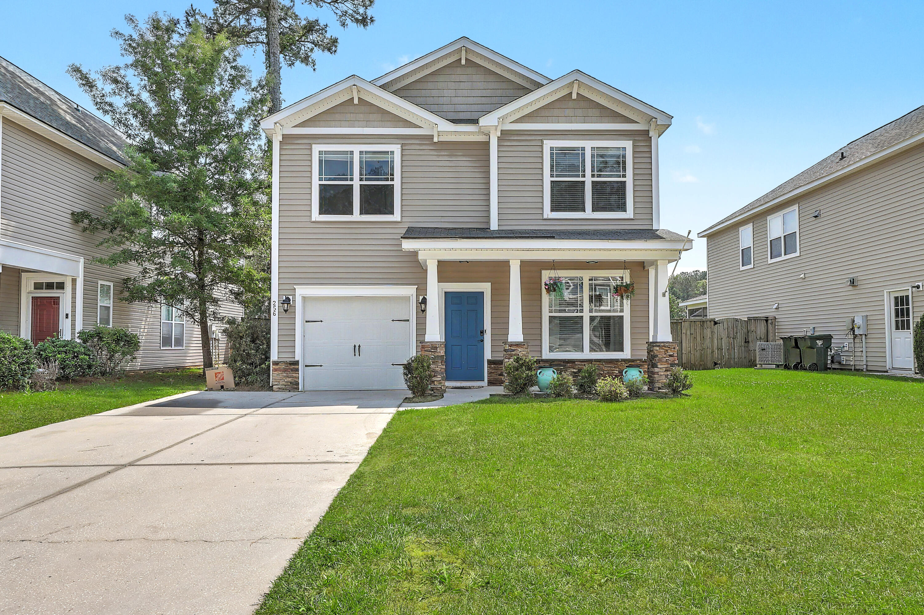 256 Oglethorpe Circle Moncks Corner SC 29461