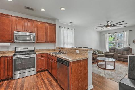 256 Oglethorpe Circle Moncks Corner SC 29461