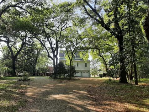 8460 Chisolm Plantation Road Edisto Island SC 29438