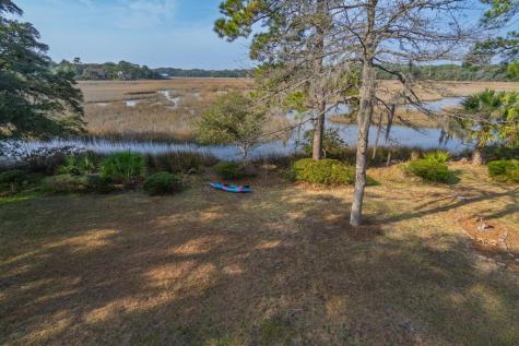 8460 Chisolm Plantation Road Edisto Island SC 29438