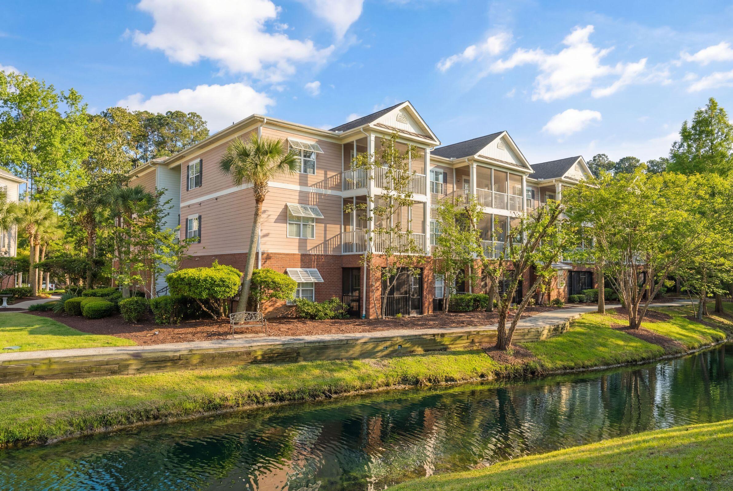 1920 Basildon Road Mount Pleasant SC 29466