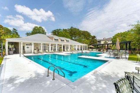 1920 Basildon Road Mount Pleasant SC 29466