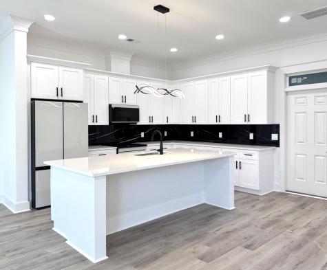 1983 Hugo Avenue North Charleston SC 29405