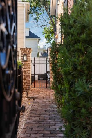3 King Street Charleston SC 29401
