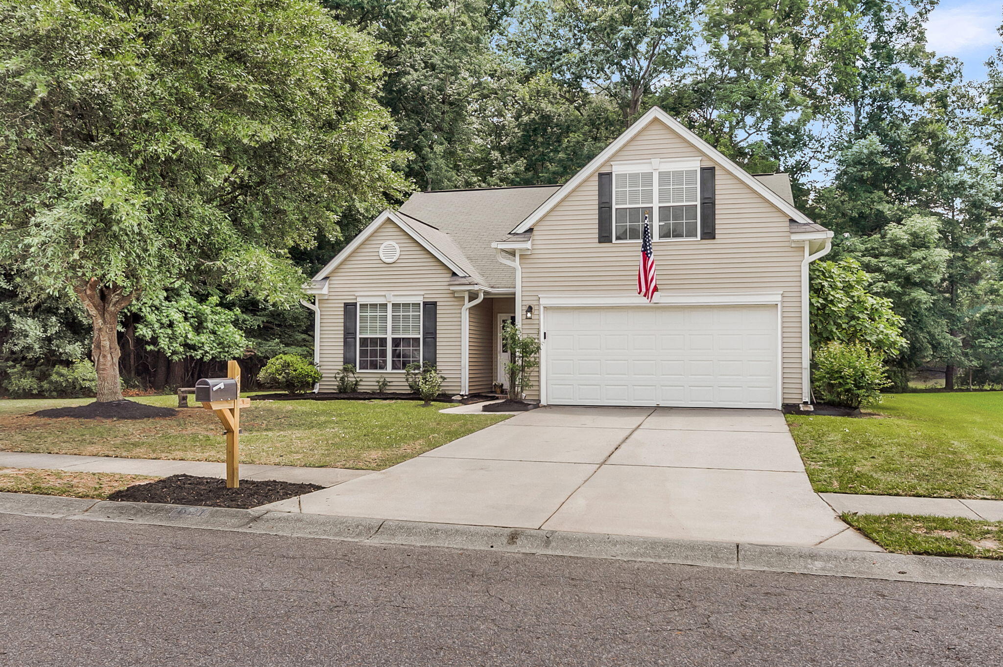 621 Beverly Drive Summerville SC 29485