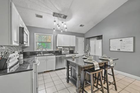 106 Bradd Street Summerville SC 29483