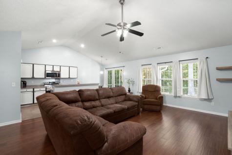 5114 Thornton Drive Summerville SC 29485