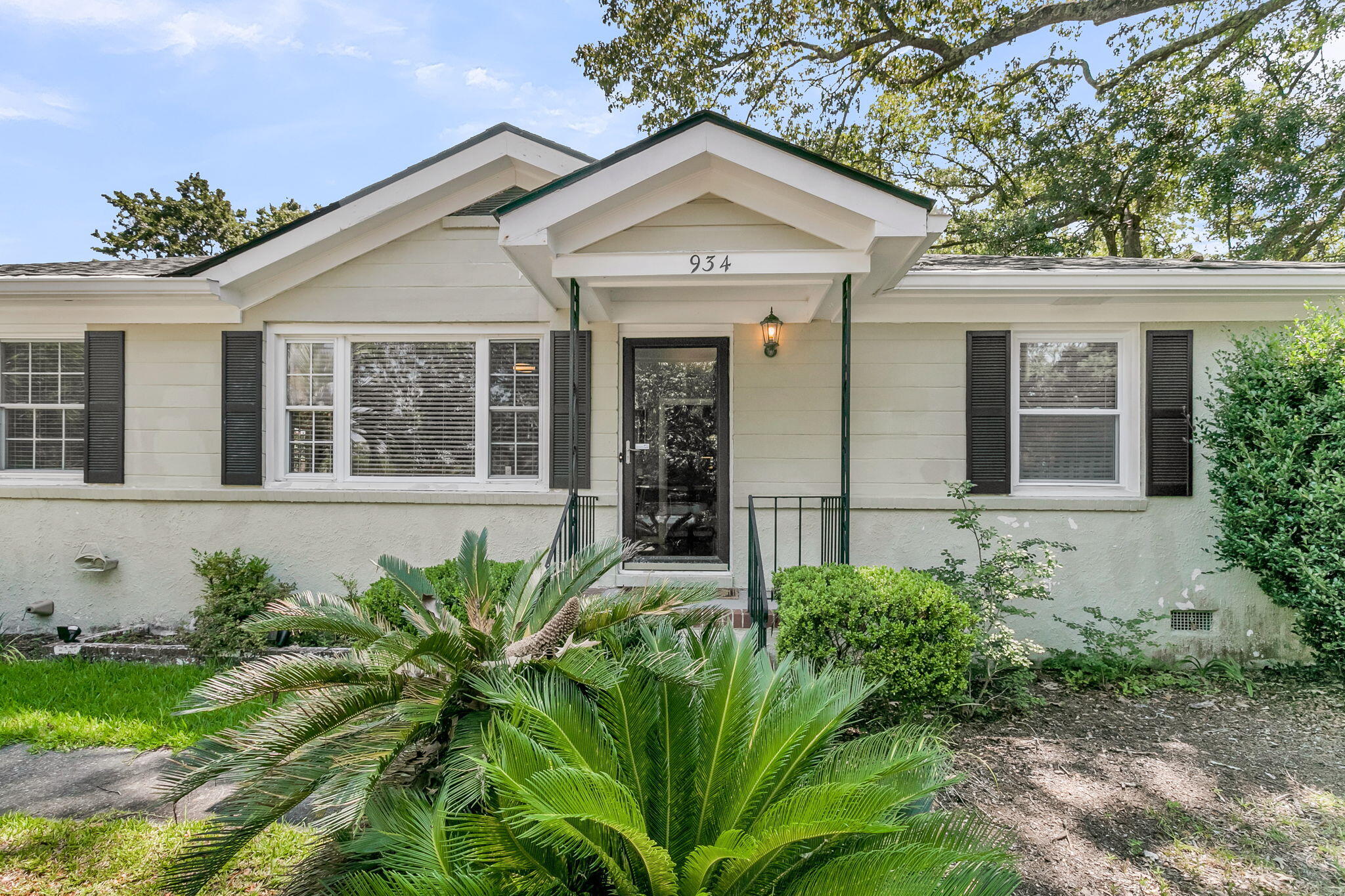 934 Yorktown Drive Charleston SC 29412