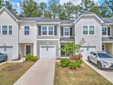 8052 Reagan Way North Charleston SC 29418