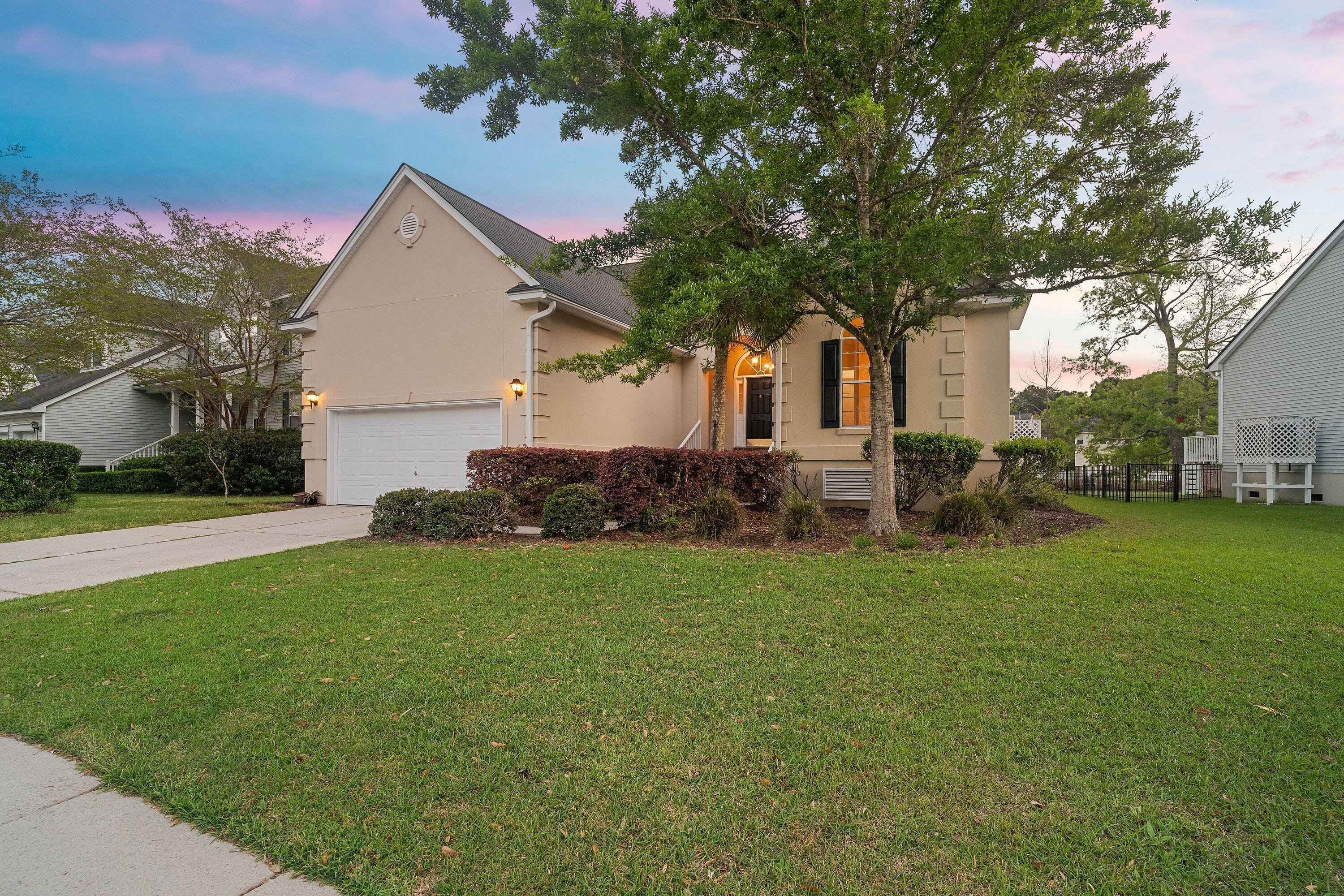 1892 Palmetto Isle Drive Mount Pleasant SC 29466