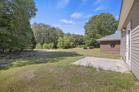 1178 Warrens Way Manning SC 29102