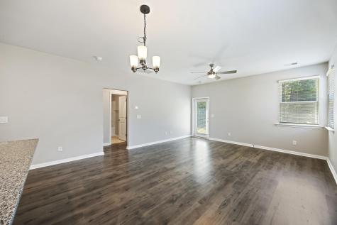 1178 Warrens Way Manning SC 29102